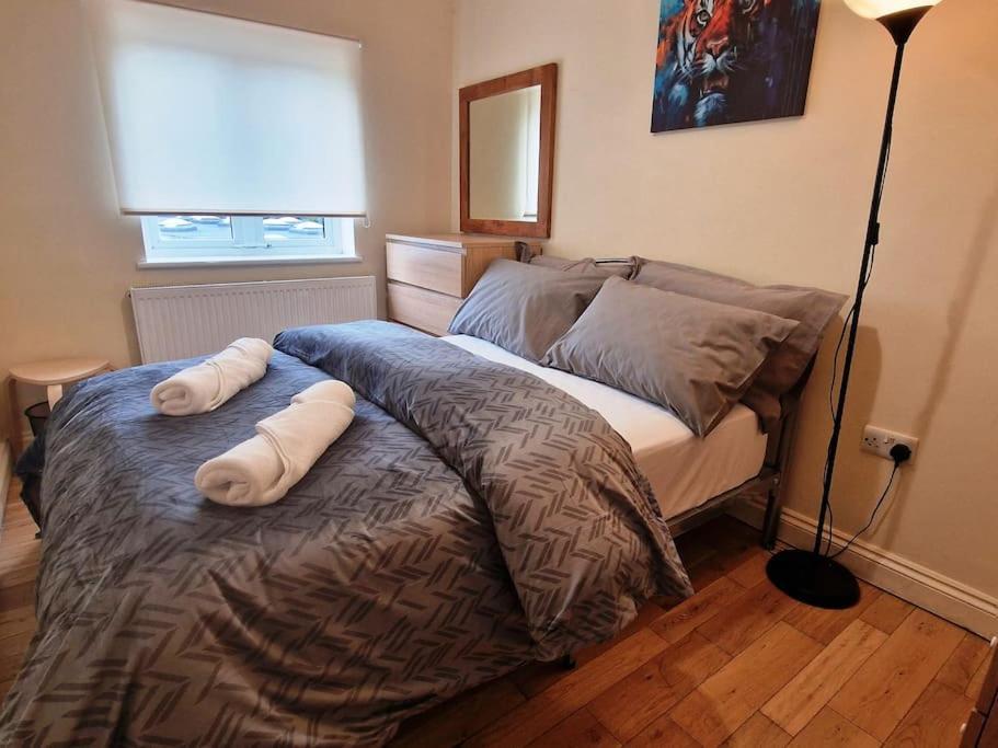 2 Bedroom Flat Close To Centre Bristol Ngoại thất bức ảnh